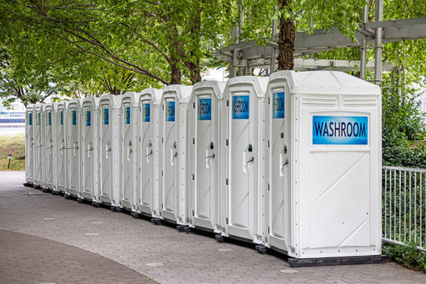 Portable Toilet Options We Offer in Topeka, KS